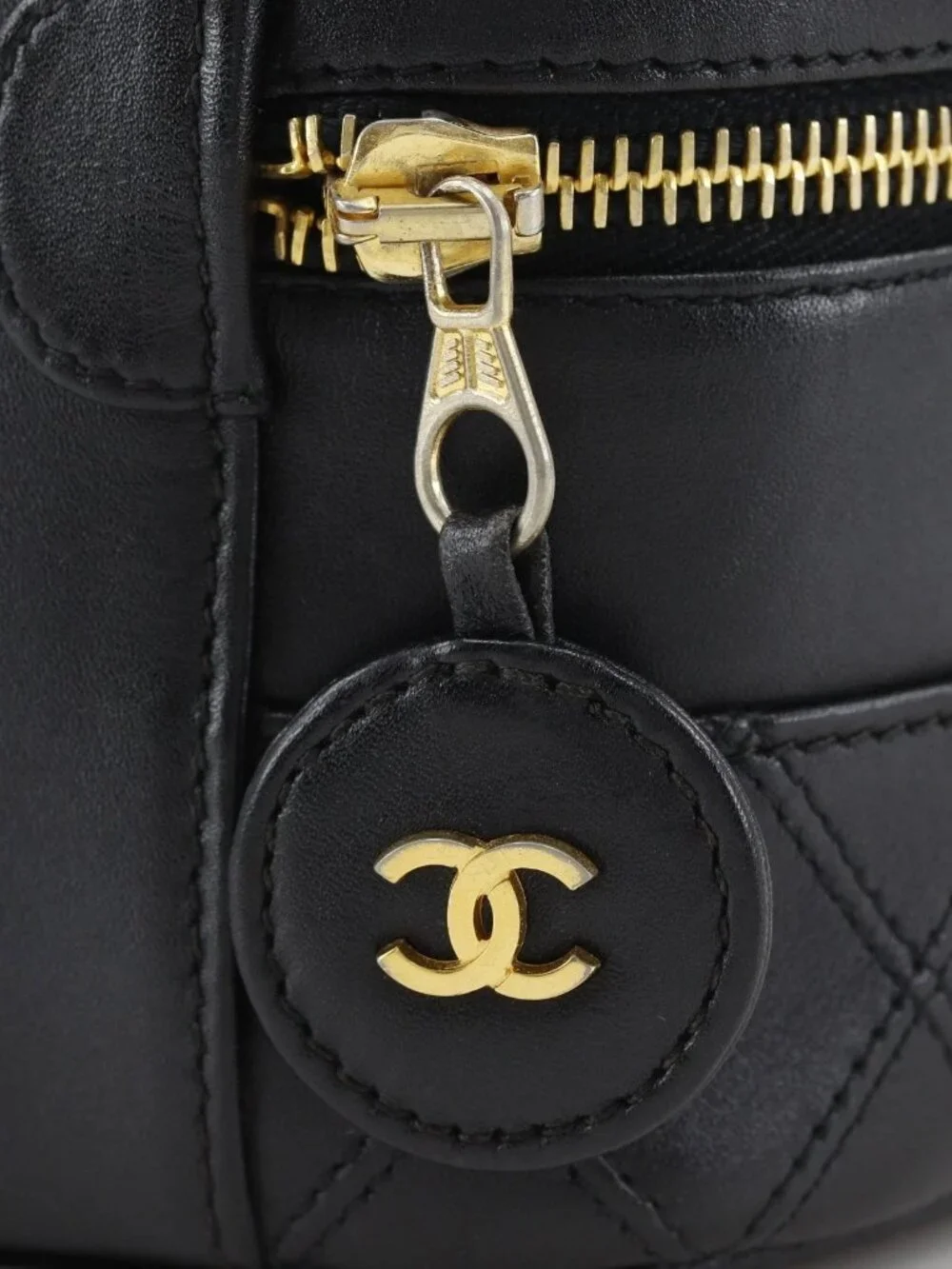 CHANEL Bicolole Vanity Pouch black Calfskin Women